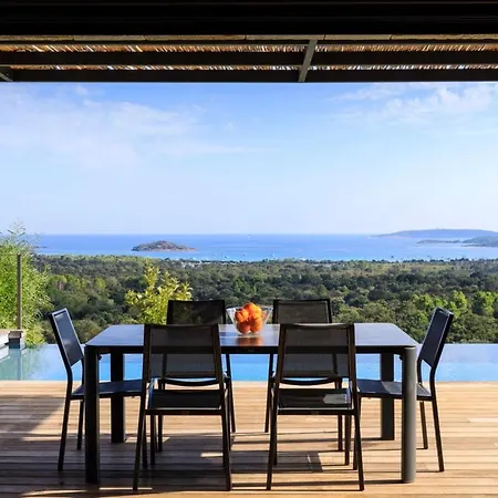 Nepita Villa *